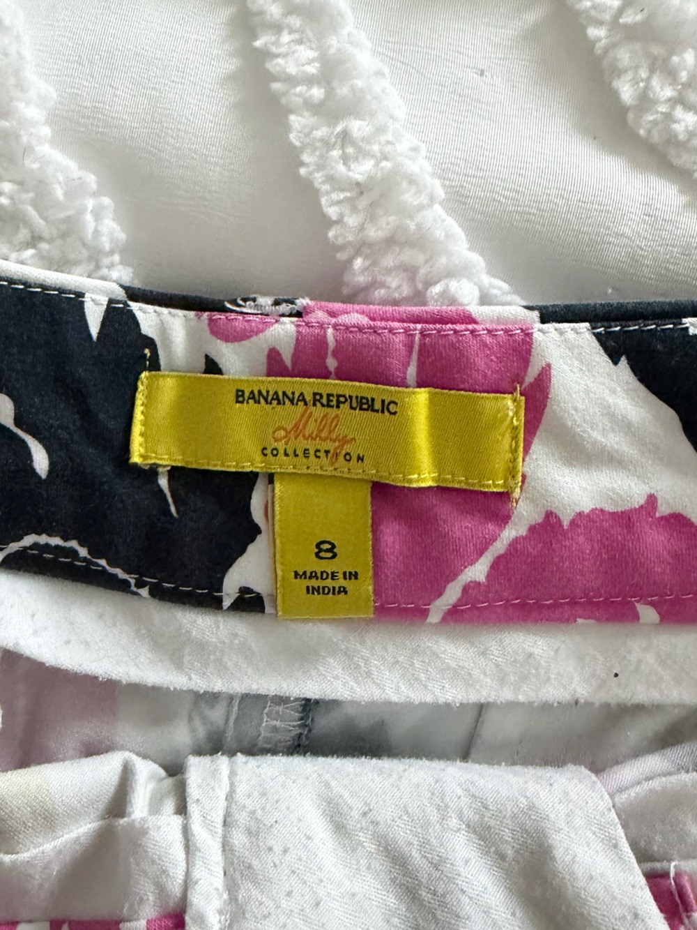 Banana Republic Pink Black Yellow Scroll-Print Bermuda Shorts - Picture 5 of 11